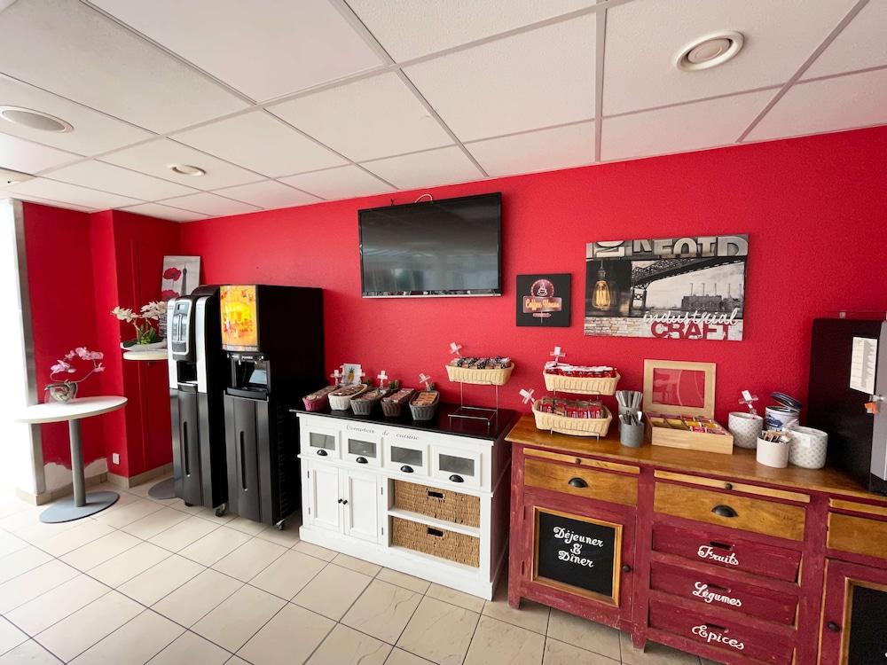 Première Classe Roissy Survilliers Witz 3*