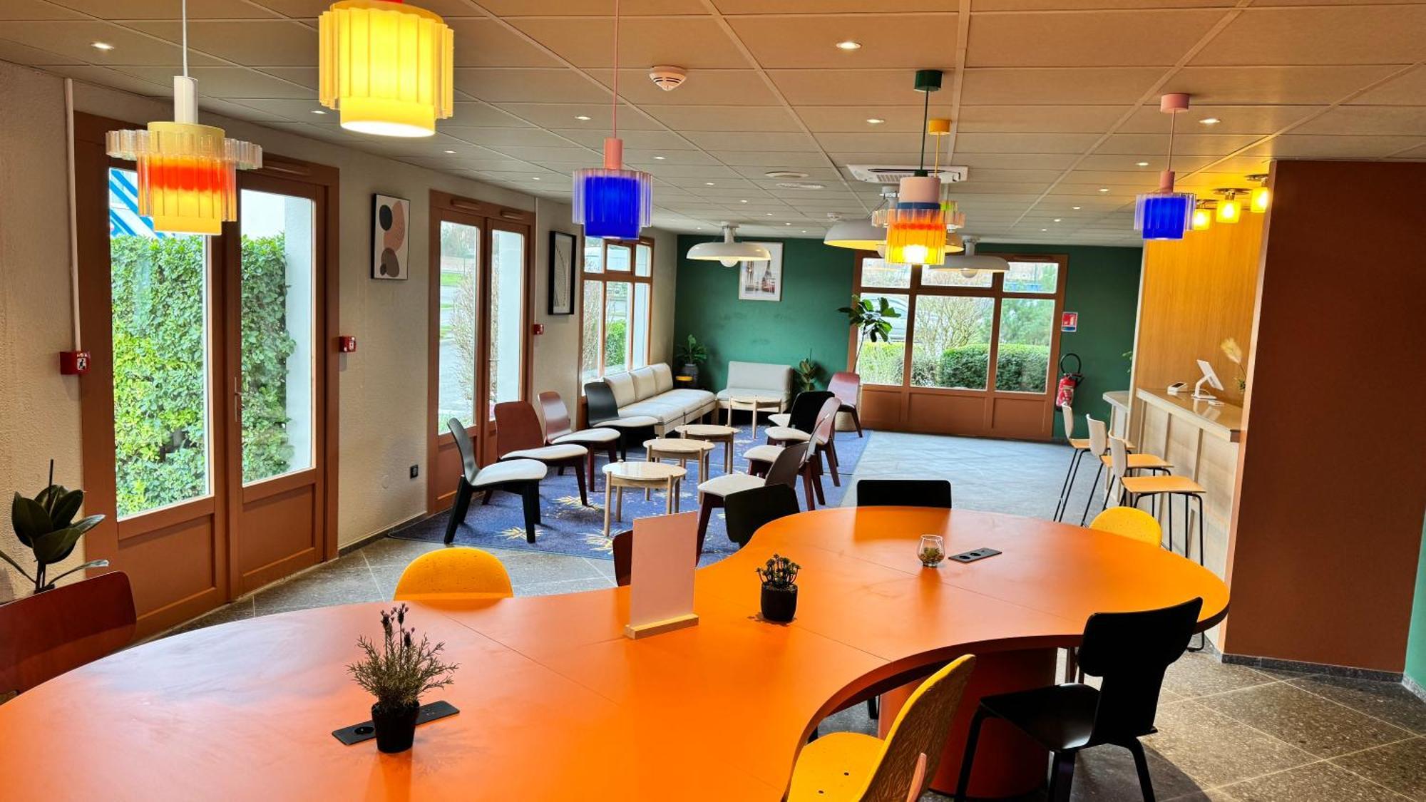 Première Classe Roissy Survilliers Witz Hotel 3*