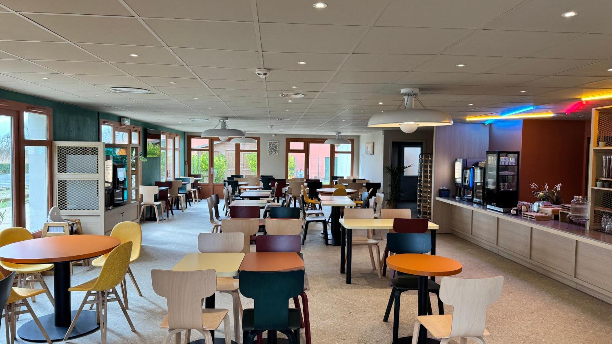 Roissy Hotel 3*