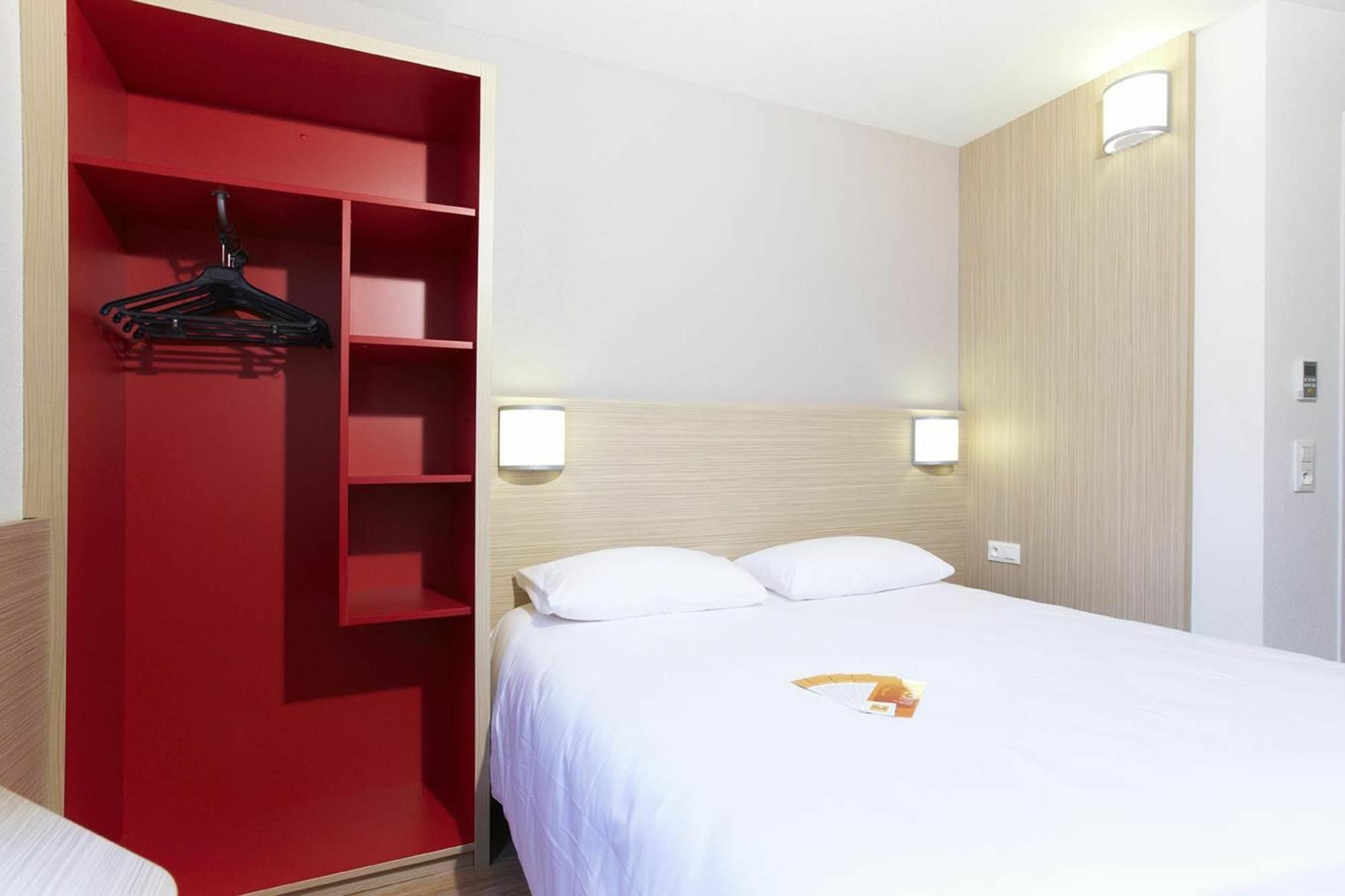Roissy 3*